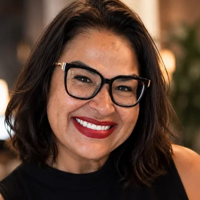 Dr. Rachel Revilla